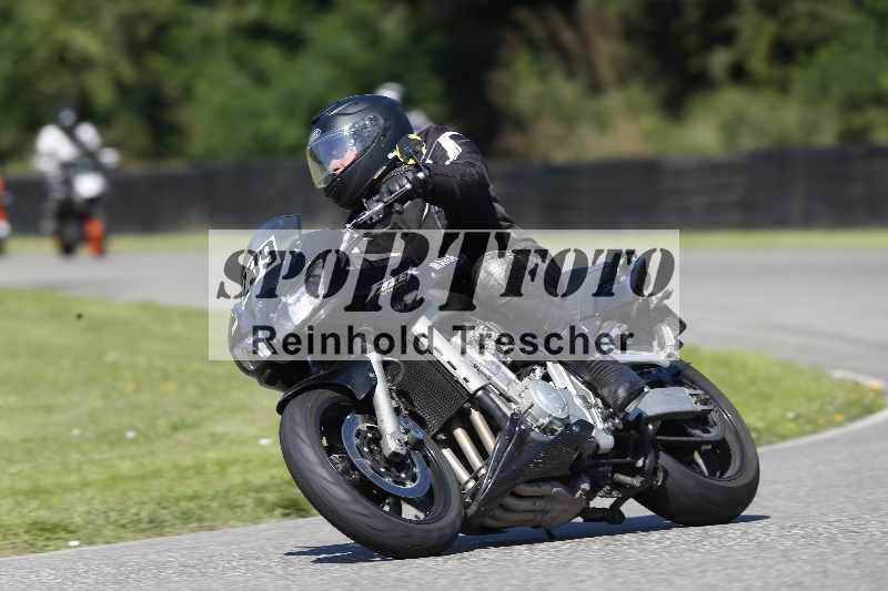 /43 08.08.2025 Discover the Bike ADR/Bike 1 gruen/239